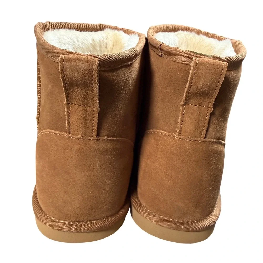 Clarks NIB Men 12 Suede Ankle Boot Tan Leather Indoor Outdoor Slipper Cozy Cloud